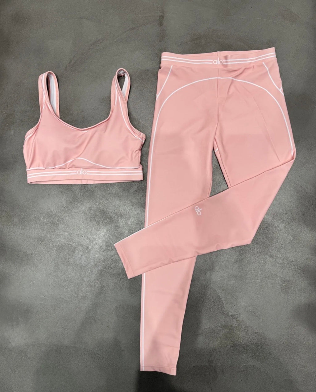ALO yoga sets