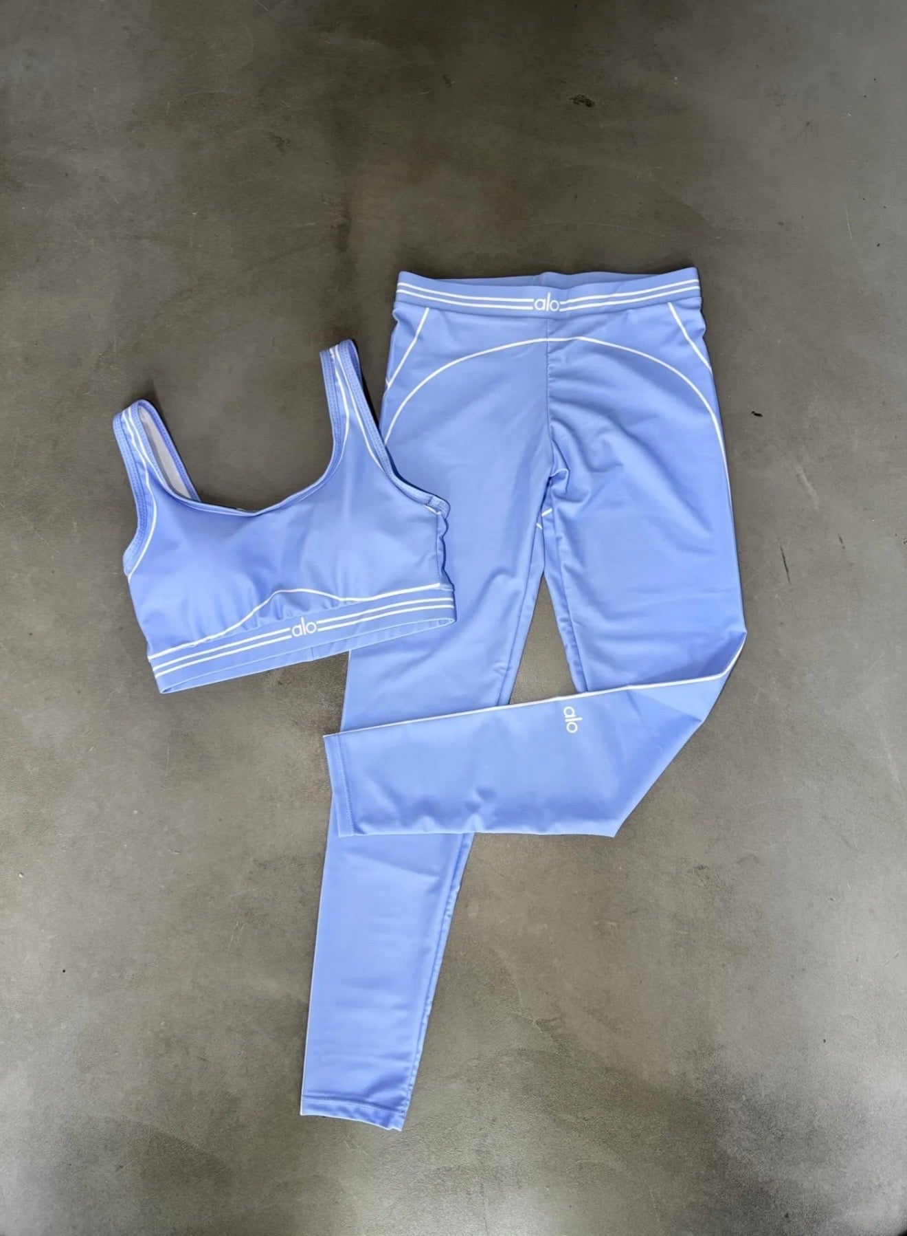 ALO yoga sets